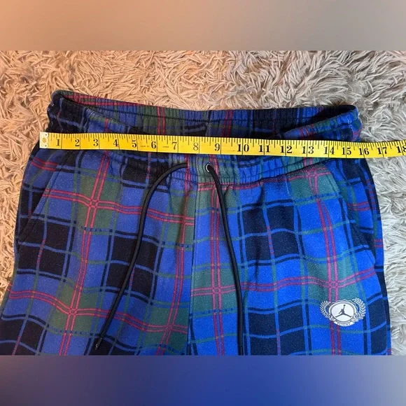 Air Jordan Plaid/Checkered Sweats (L) - Picture 9 of 9
